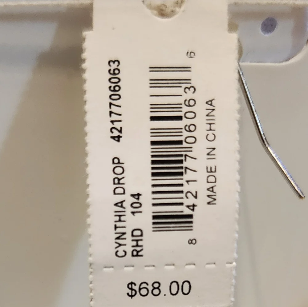 Kendra Scott Silver and White Hexagon Earrings. NO BOX INCLUDED - Picture 6 of 6